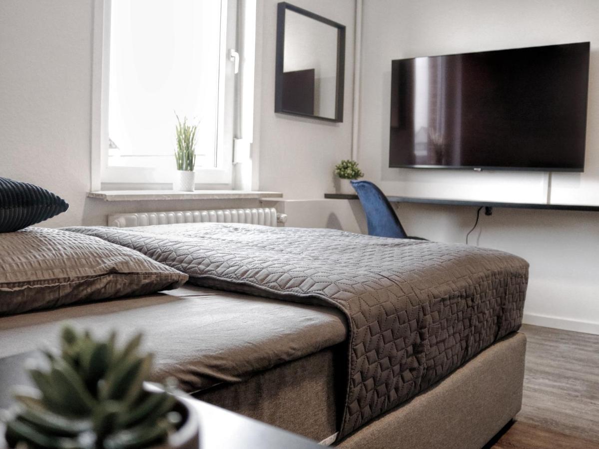 Lightplace • Groessere Gruppen • 4 Einzelzimmer • Boxspring • Smart Tv • Biergarten • Restaurant Брауншвейг Экстерьер фото