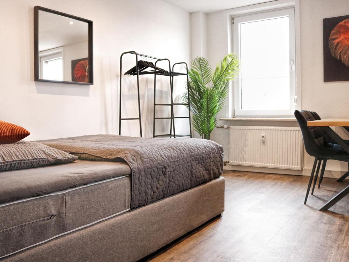 Lightplace • Groessere Gruppen • 4 Einzelzimmer • Boxspring • Smart Tv • Biergarten • Restaurant Брауншвейг Экстерьер фото