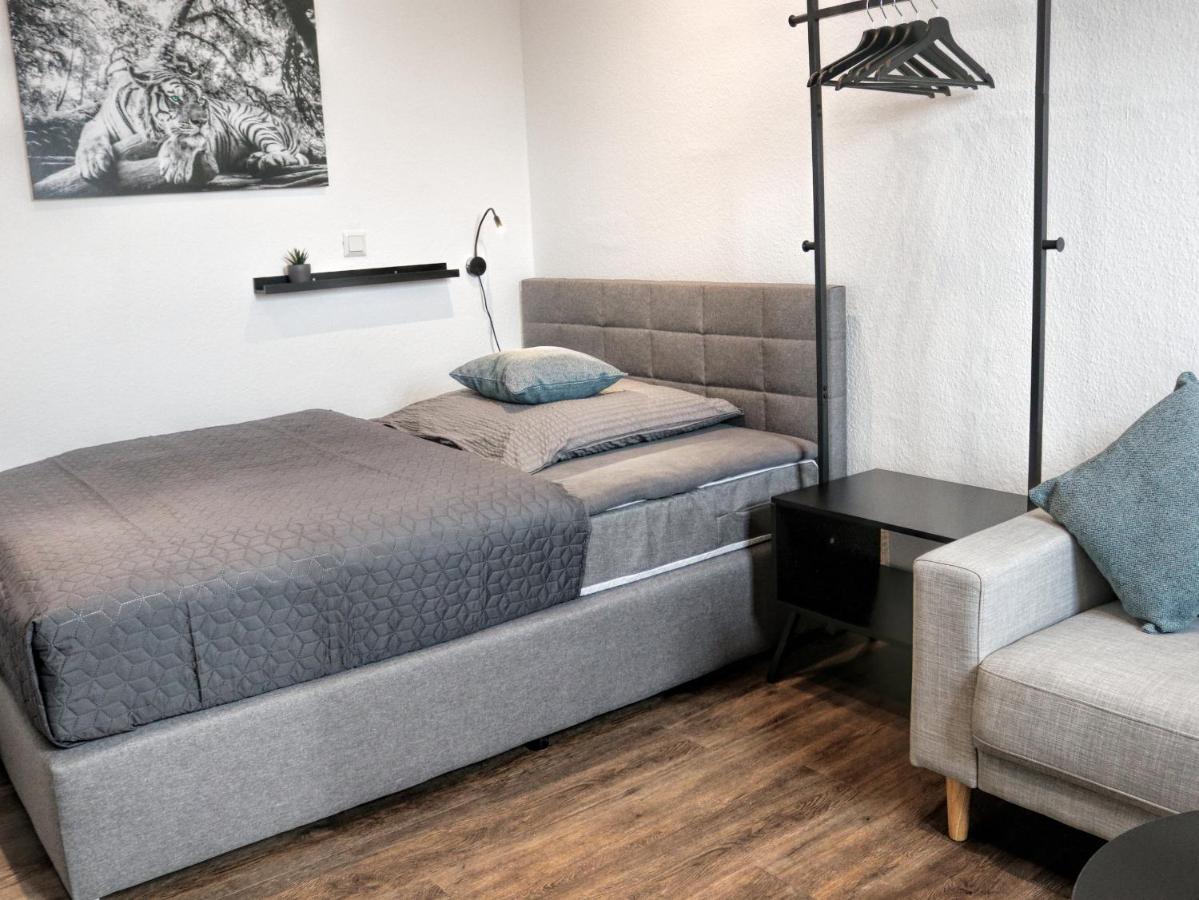 Lightplace • Groessere Gruppen • 4 Einzelzimmer • Boxspring • Smart Tv • Biergarten • Restaurant Брауншвейг Экстерьер фото