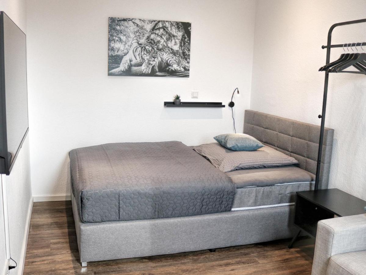 Lightplace • Groessere Gruppen • 4 Einzelzimmer • Boxspring • Smart Tv • Biergarten • Restaurant Брауншвейг Экстерьер фото