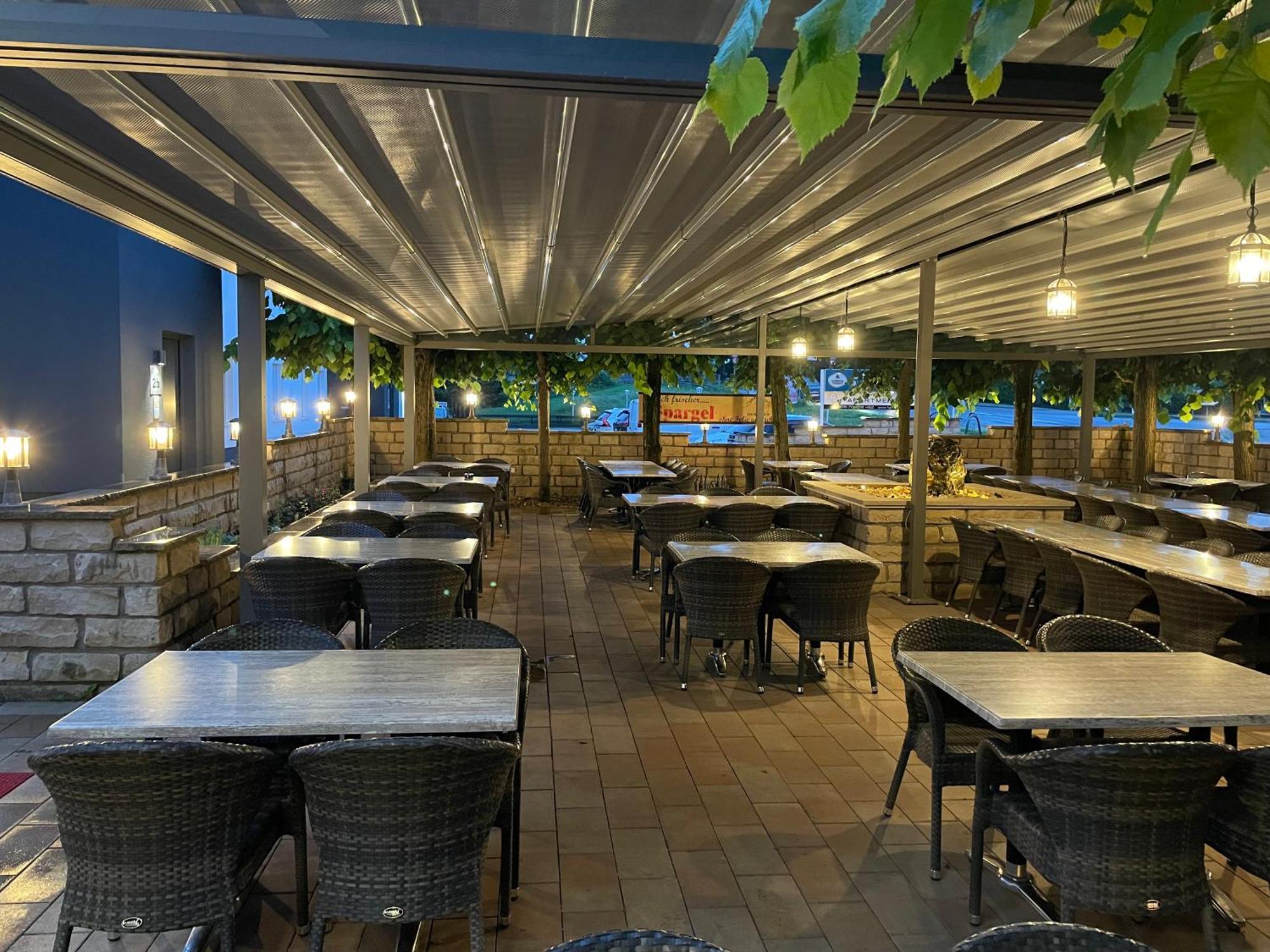 Lightplace • Groessere Gruppen • 4 Einzelzimmer • Boxspring • Smart Tv • Biergarten • Restaurant Брауншвейг Экстерьер фото