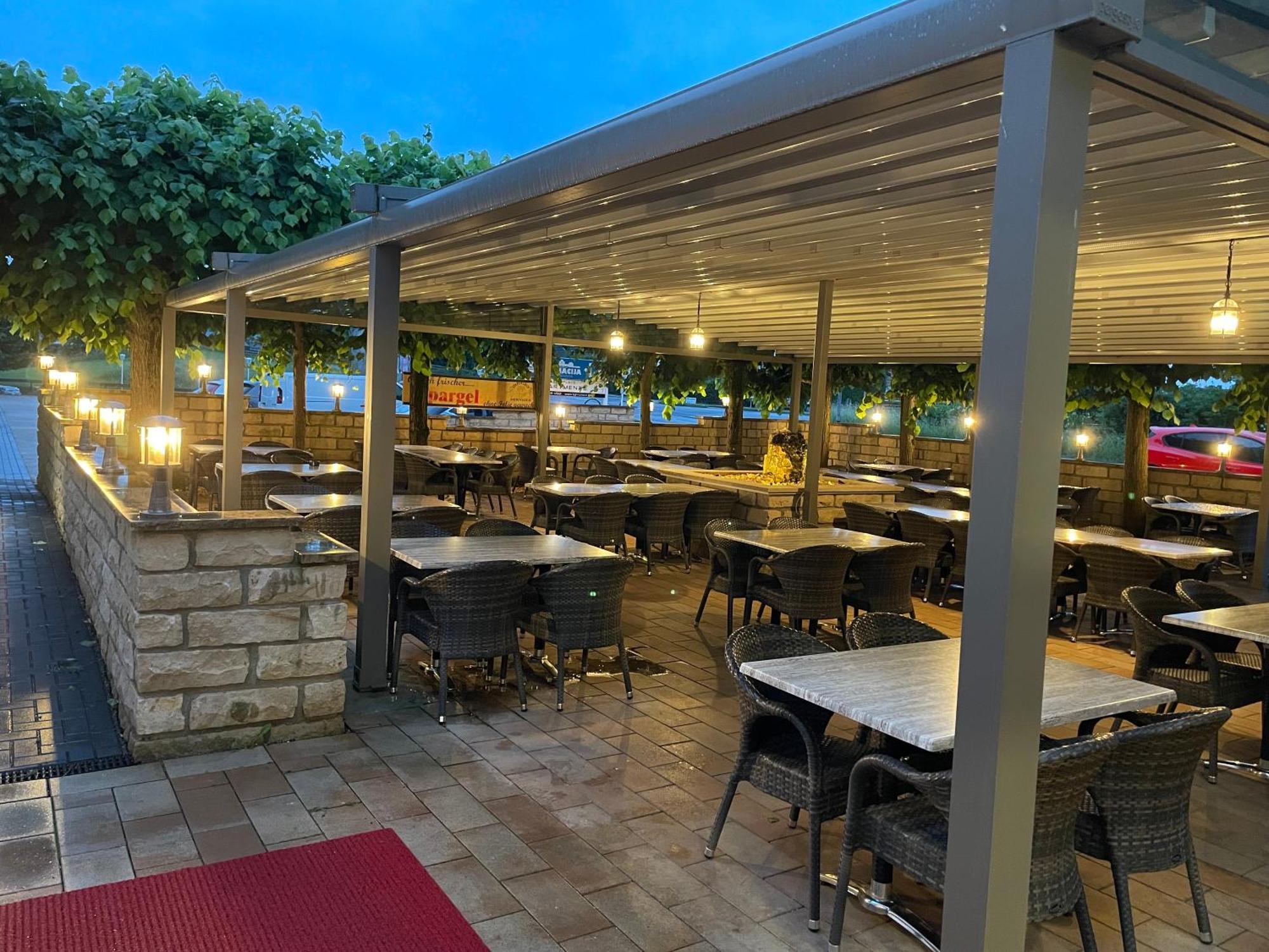 Lightplace • Groessere Gruppen • 4 Einzelzimmer • Boxspring • Smart Tv • Biergarten • Restaurant Брауншвейг Экстерьер фото